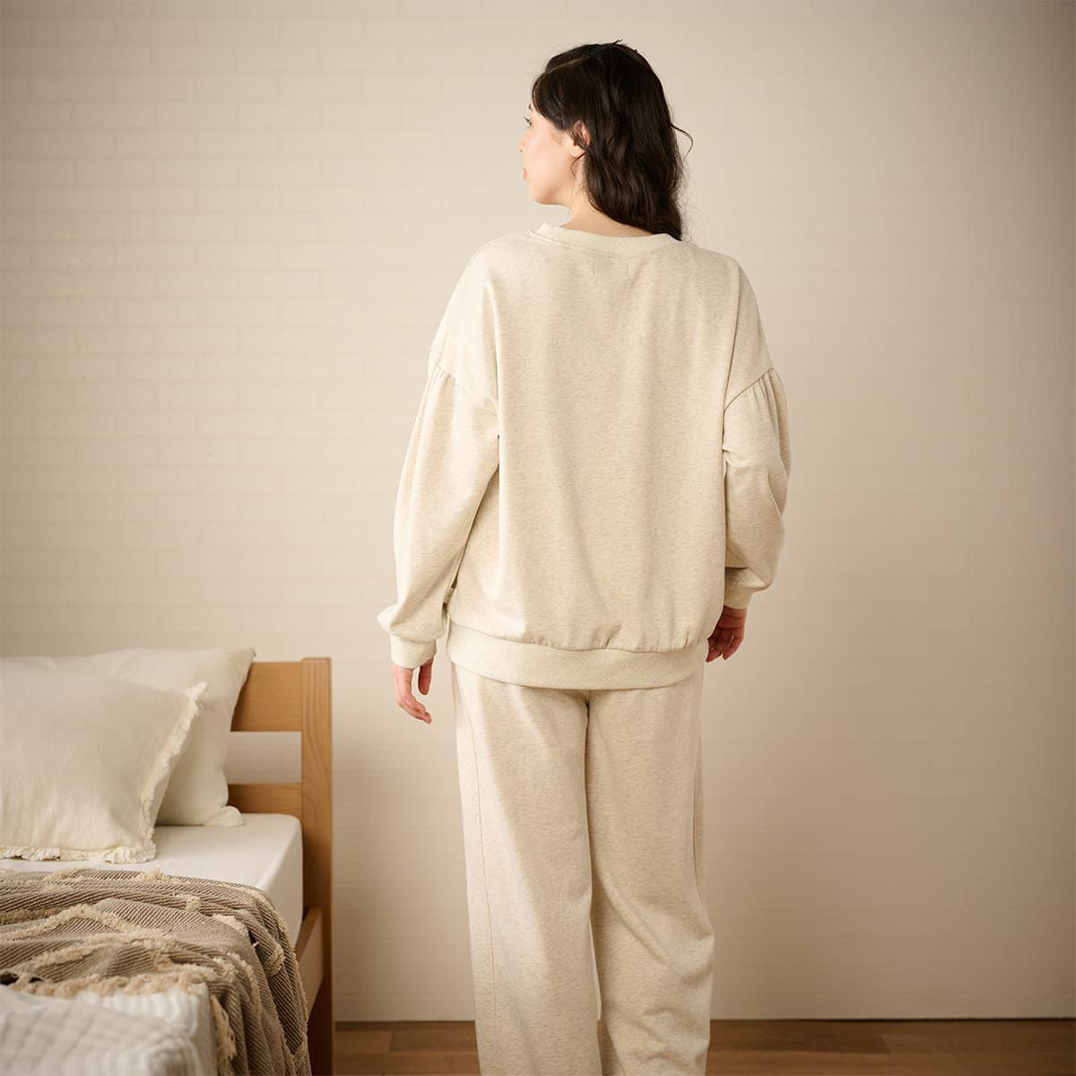 赤リボンヌネットプリント パフスリーブ スウェットトップス | 【公式