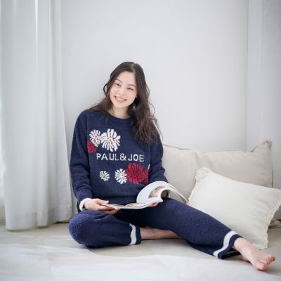 ヌネットとお花のプルオーバースウェット セットアップ | 【公式